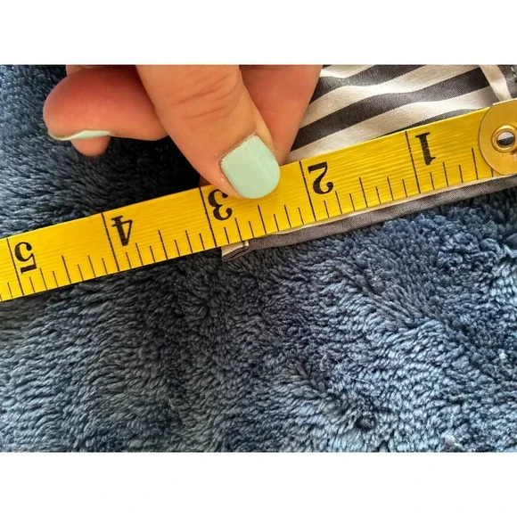 Mellowday Off‎ the shoulder blouse Size Medium (J3) - Picture 10 of 13